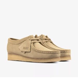 Clarks Wallabees Suede Shoes Womens Size 9
